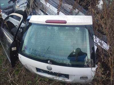 Skoda Fabia I Csomagtérajtó komplett