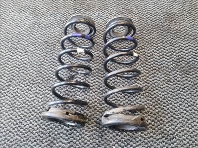 HYUNDAI i20 II Hátsó Rugó Pár