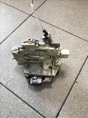 Audi A4 (B6/B7) jobb hátsó zár 8e0839016aa