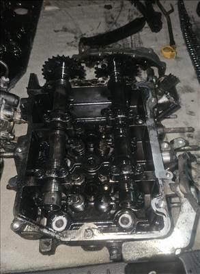 Subaru Outback III (BL/BP), Subaru Legacy IV Bal hengerfej 