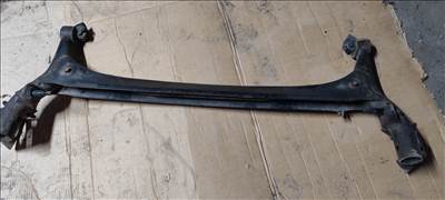 Toyota Corolla 1, 4 vvti hátsó híd.