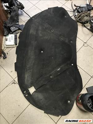 Volkswagen Passat CC géptető szigetelés