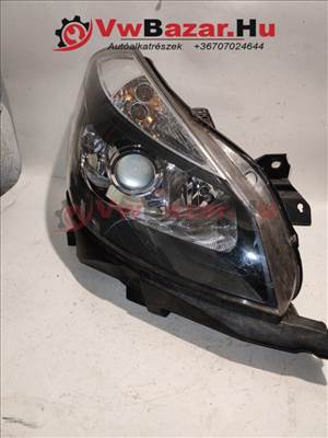 Első fényszóró jobb RENAULT Clio 3 8200865604