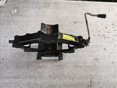 Citroën Saxo emelő 