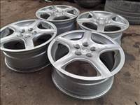  5x114.3 lyukosztású 7,5JJ 17" újszerű alufelni