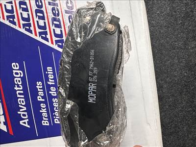 Dodge Charger VII fékbetét  87ff7962-d1056 276259