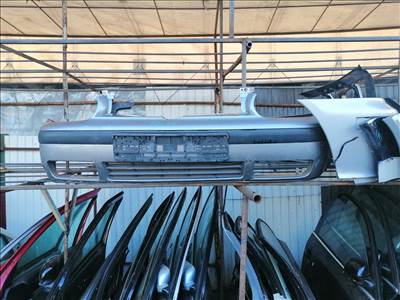 Volkswagen Golf IV Első lökháritó 