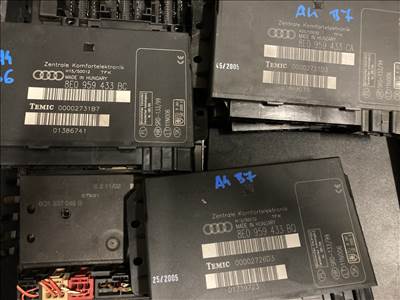 Audi A4 (B6/B7) A4 b7 comfort module komfort elektronika  8e0959433ca