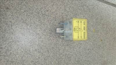 Peugeot Speedfight önindító relé