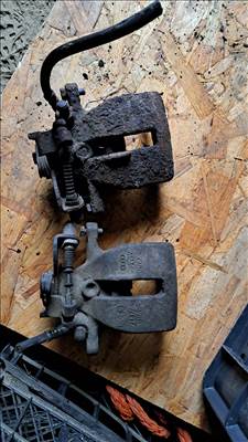 Audi A4 (B6/B7) Hátsó féknyereg 