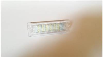 BMW E65 E66 E67 E68 E70 X5 E70 E71 X6 E85 E86 Z4 F01 F02 F10 F11 fehér SMD LED kesztyűtartó világítás