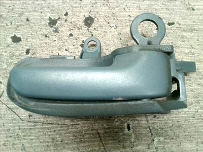 TOYOTA YARIS 99.04-05.09 Jobb első belső kilincs