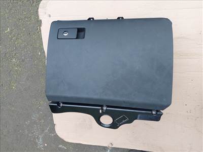 Volkswagen Passat B6 kesztyűtartó B6KESZ