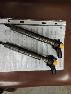 Kia Sorento (XM) 2.2 CRDi 4WD befecskendező fej  338002f000