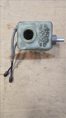 Volkswagen Golf IV 1.6 főfékhenger fékfolyadék tartállyal 21027099