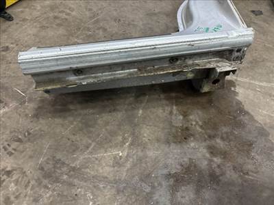 Volkswagen Transporter T5 Jobb Küszöb 20911