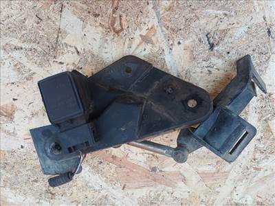 Mazda 6 GG (2002-2008) Első Xenon Szintező Elektronika 