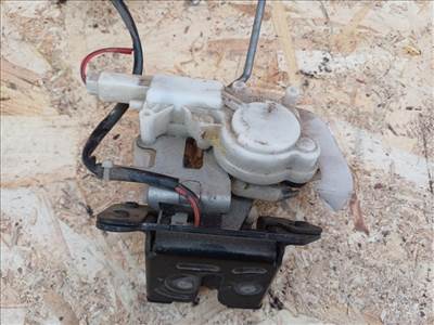 Mazda 6 GG (2002-2008) Csomagtérajtó Központizár 