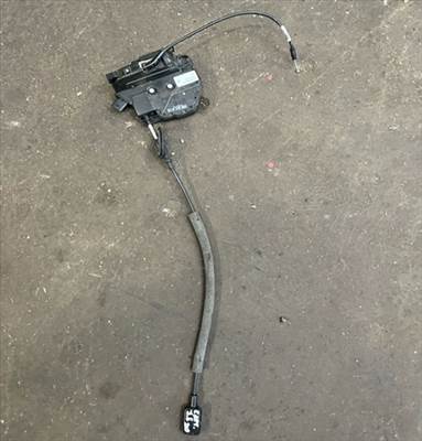 Renault Captur I jobb első zárszerkezet / ajtózár 4 csatis 805003529R 