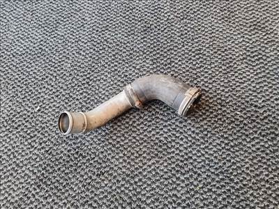 Opel Vectra C, Signum intercooler cső 55352735