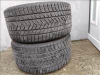 315 30 22 pirelli 315/30 R 22 téli gumi 2 db 