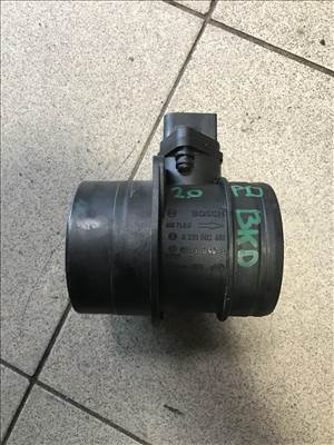 Skoda Octavia II 2,0 PD BKD / légtömegmérő 074906461b