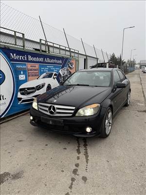 Mercedes C 220CDI OM646 (W204) bontott alkatrészei