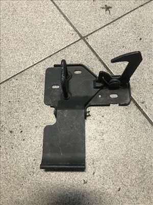 Skoda Fabia I géptető nyitó