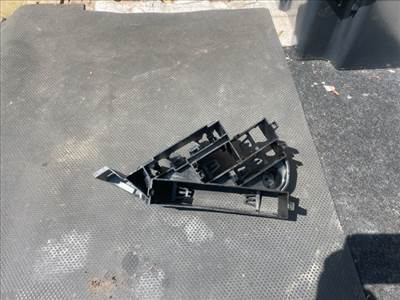 BMW 3 F30-F35 Tartó Bak 11884410 66336798672