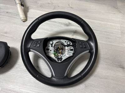 BMW 3 (E90) Multikormány 307093499e06ad