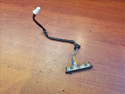 NISSAN QASHQAI III (J12) Csomagtérajtó Kapcsoló