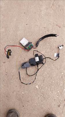 Renault Megane 2 /Scénic 2.  digit fűtés alkatrész kompletten  eladó.