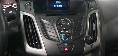 Ford Focus mk3 rádio kezelő előlap