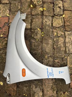 Ford Fiesta Mk5 Jobb első sárvédő 