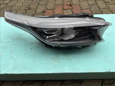 Kia XCeed Jobb első lámpa 92102j7300