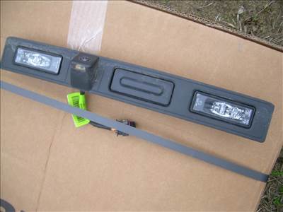 Opel Mokka B tolatókamera rendszám világítás  9844269380