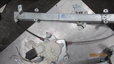 Nissan Micra V Jobb első ablakemelő szerkezet motorral  0130822203