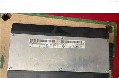 Volkswagen Phaeton erősítő 3D0 035 465 A