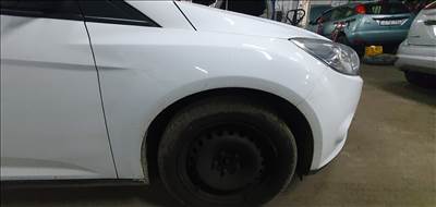 Ford Focus mk3 jobb első sárvédő 