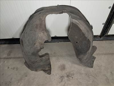 Ford Focus Mk4 Jobb első dobbetét 