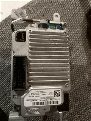 Ford Mustang Mk6 multimédia vezérlő 