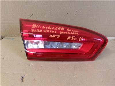 FORD FOCUS bal hátsó LED lámpa 2018-