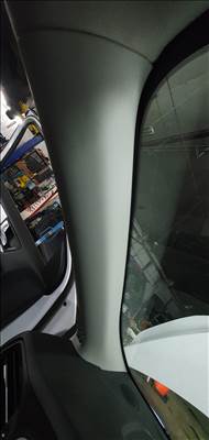 Ford Focus mk4 a oszlop takaró 