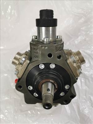 BOSCH uj Nagynyomású szivattyú Volvo Peugeot Citro 0986437028