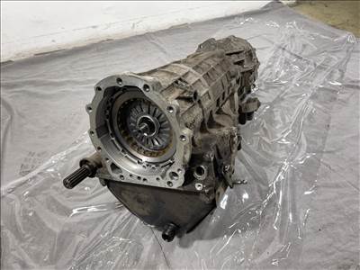 Audi V8 (D1 - 4C) D1 - 4C váltó  1043401909