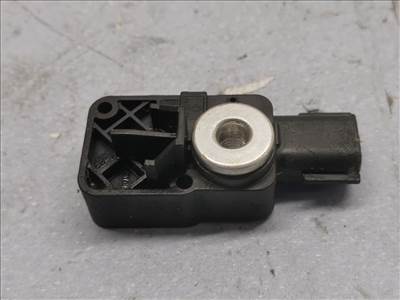 DACIA DUSTER 1.5 dCi Bal első Oldal Ütközés Érzékelő #43629# 8201279378