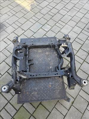 Mercedes ML-osztály W166 Első bölcső w166 292 dízel benzin kút 