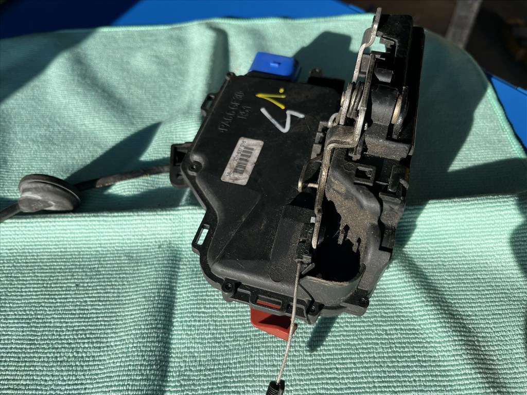 Volkswagen Golf V A5 Typ 1K jobb első ajtózár szerkezet  3d1837016 4. kép