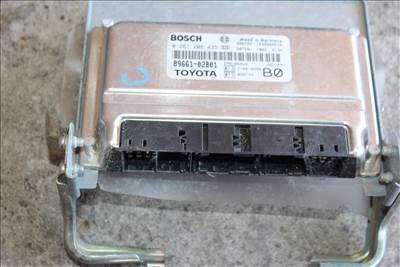 Toyota Corolla (E120/E130) Motorvezérlő  8966102b01