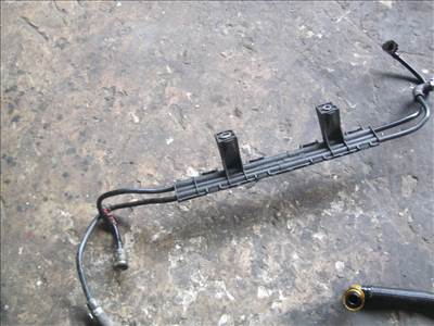 Fiat Panda III 1.3 JTD Multijet 16V Start&Stopp 4x4 üzemanyag cső tartóval